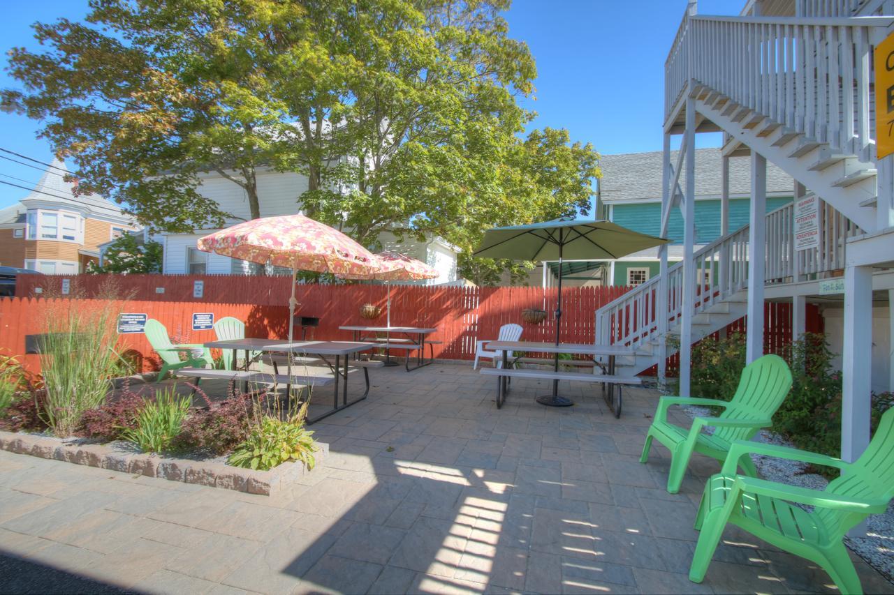 Biarritz Motel & Suitesオールドオーチャードビーチ エクステリア 写真